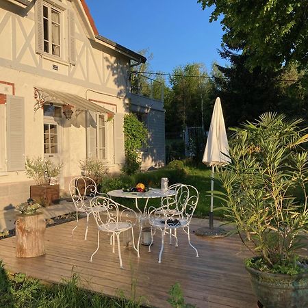 "Aux Chants Des Oiseaux" Domaine De La Renardiere Les Grandes-Loges Exteriér fotografie